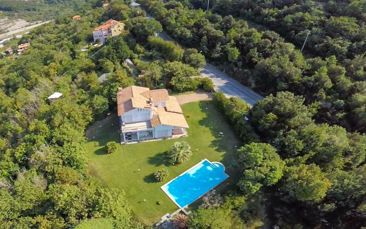 Villa Diadema Vezzi Portio Eksteriør billede